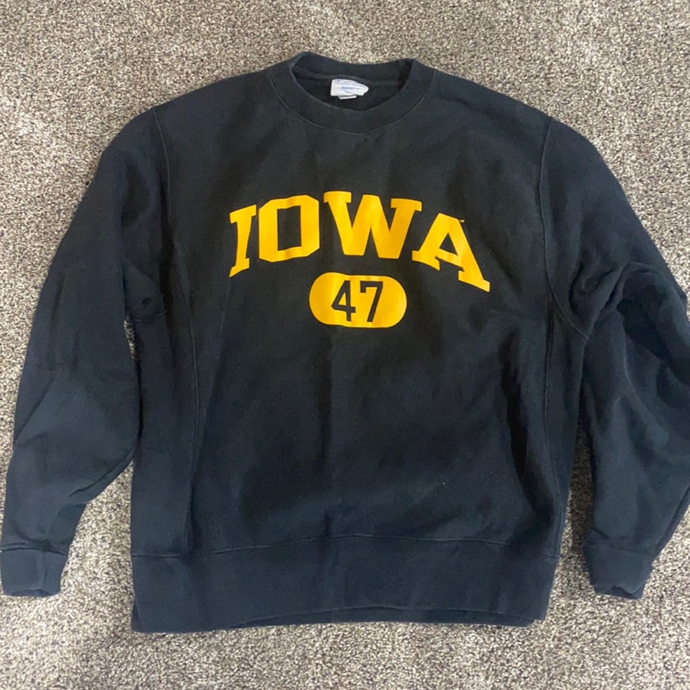 Iowa crew neck